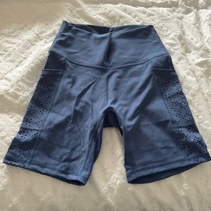 Aerie move laser cut high waisted bike short